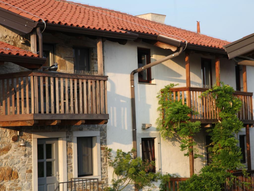 Boutique Hotel Dvor Доброво Экстерьер фото