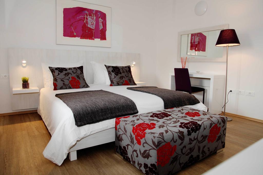 Boutique Hotel Dvor Доброво Номер фото