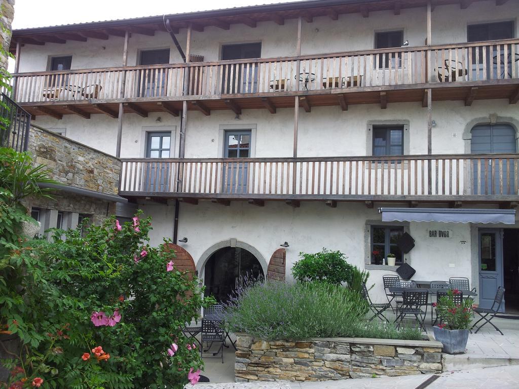 Boutique Hotel Dvor Доброво Экстерьер фото